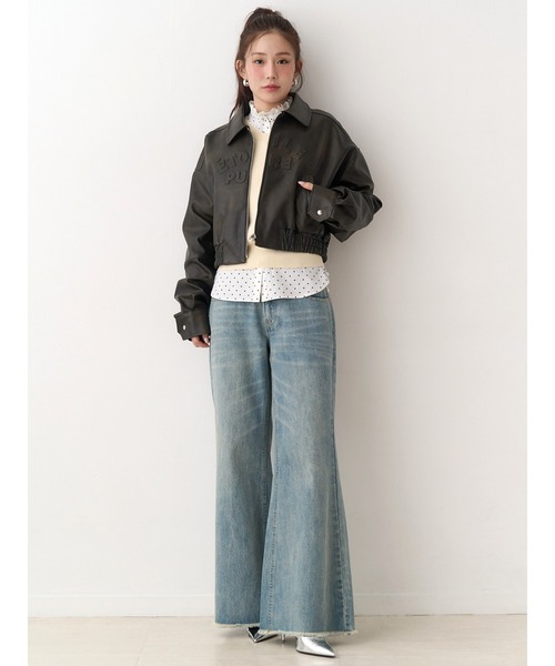 CALNAMUR（カルナムール）の「オーガンコサージュVネックニット（ニット/セーター・レディース・グレー/ホワイト/ネイビー/ライトイエロー・FREE）」の16枚目の写真