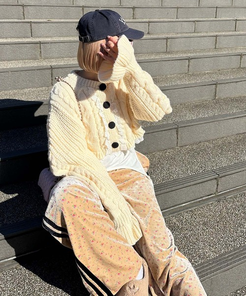 Alley Tokyo（アリートーキョー）の「花柄ベロアライン入りイージーパンツ（その他パンツ・レディース・サックスブルー/ベージュ・FREE）」の5枚目の写真