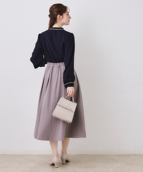 couture brooch（クチュールブローチ）の「【ハレの日・通勤】配色タックタイブラウス（シャツ/ブラウス・レディース・ベージュ系その他2/アイボリー系4/ネイビー系4・36/38/40/42）」の10枚目の写真