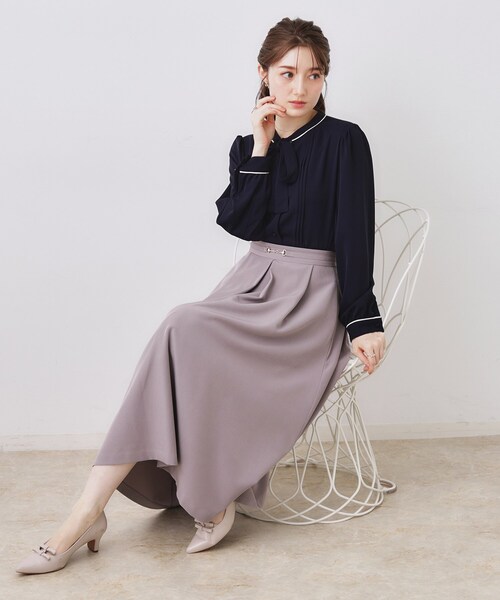 couture brooch（クチュールブローチ）の「【ハレの日・通勤】配色タックタイブラウス（シャツ/ブラウス・レディース・ベージュ系その他2/アイボリー系4/ネイビー系4・36/38/40/42）」の11枚目の写真