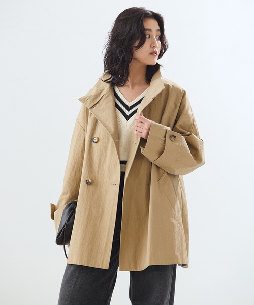 journal standard L'essage(ジャーナルスタンダードレサージュ)の「NALYAスタンドショートコート(トレンチコート・レディース・カーキ/ベージュ/グレー・38/36)」の6枚目の写真