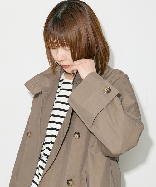 journal standard L'essage(ジャーナルスタンダードレサージュ)の「NALYAスタンドショートコート(トレンチコート・レディース・カーキ/ベージュ/グレー・38/36)」の16枚目の写真