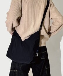 NOVIO（ノービオ）の「ミウバック ブラック L ショルダーバッグ&クロスバッグ（メッセンジャーバッグ）」