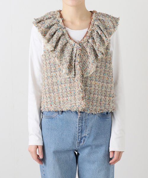 IENA LA BOUCLE(イエナラブークル)の「IENA LA BOUCLE LINTONツィードフリルベスト(その他アウター・レディース・ベージュ系その他・FREE)」の5枚目の写真