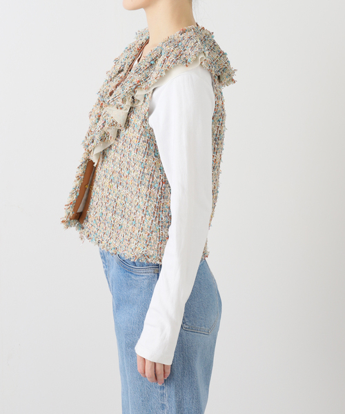 IENA LA BOUCLE(イエナラブークル)の「IENA LA BOUCLE LINTONツィードフリルベスト(その他アウター・レディース・ベージュ系その他・FREE)」の6枚目の写真