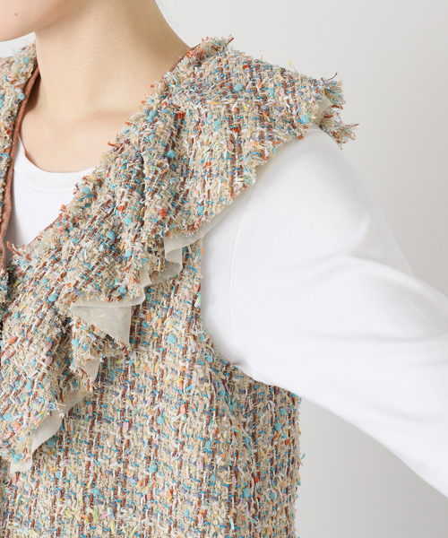 IENA LA BOUCLE(イエナラブークル)の「IENA LA BOUCLE LINTONツィードフリルベスト(その他アウター・レディース・ベージュ系その他・FREE)」の8枚目の写真