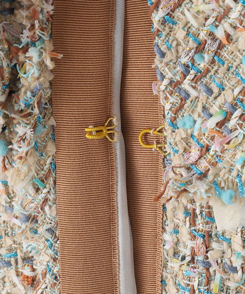 IENA LA BOUCLE(イエナラブークル)の「IENA LA BOUCLE LINTONツィードフリルベスト(その他アウター・レディース・ベージュ系その他・FREE)」の10枚目の写真