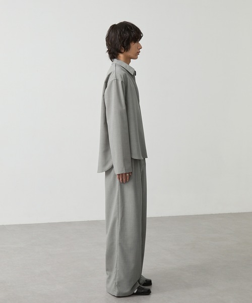 CALLNE（カルネ）の「【CALLNE】 High-twist Linen-like Skipper Shirt / 強撚リネンライクスキッパーシャツ（吸水速乾、UVカット、イージーケア）（シャツ/ブラウス・メンズ・ライトグレー/チャコールグレー・M/L）」の3枚目の写真