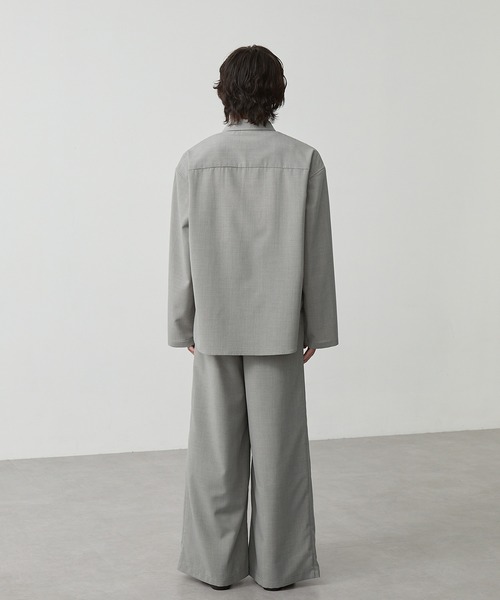 CALLNE（カルネ）の「【CALLNE】 High-twist Linen-like Skipper Shirt / 強撚リネンライクスキッパーシャツ（吸水速乾、UVカット、イージーケア）（シャツ/ブラウス・メンズ・ライトグレー/チャコールグレー・M/L）」の4枚目の写真