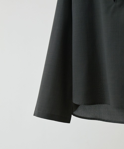 CALLNE（カルネ）の「【CALLNE】 High-twist Linen-like Skipper Shirt / 強撚リネンライクスキッパーシャツ（吸水速乾、UVカット、イージーケア）（シャツ/ブラウス・メンズ・ライトグレー/チャコールグレー・M/L）」の20枚目の写真