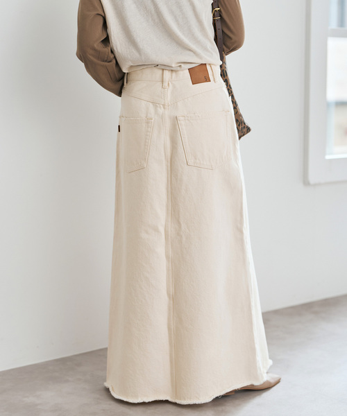 Spick & Span（スピックアンドスパン）の「5 1/2 TRAPEZE LINE SKIRT（デニムスカート・レディース・ベージュ/アイボリー・27/28）」の8枚目の写真