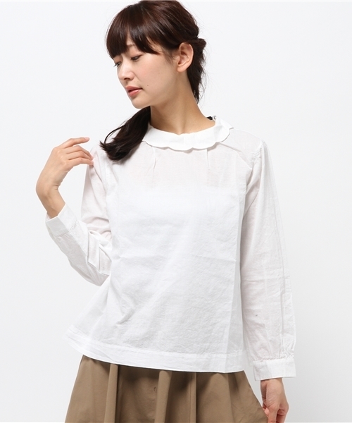 POU DOU DOU(プードゥドゥ)の「スカラップ衿長袖ブラウス(シャツ/ブラウス・レディース・オフホワイト/ブラック/グリーン系その他/ピンク系その他・3)」の1枚目の写真