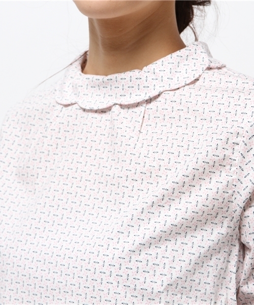 POU DOU DOU(プードゥドゥ)の「スカラップ衿長袖ブラウス(シャツ/ブラウス・レディース・オフホワイト/ブラック/グリーン系その他/ピンク系その他・3)」の19枚目の写真