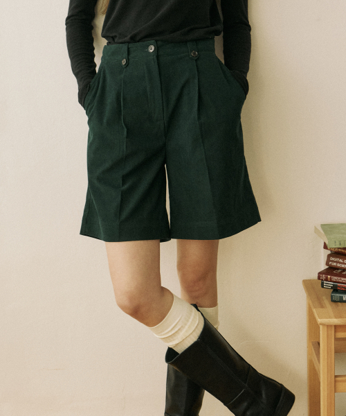 OURHOPE(アワーホープ)の「コーデュロイバミューダパンツ - グリーン(その他パンツ・レディース・グリーン・S)」の2枚目の写真