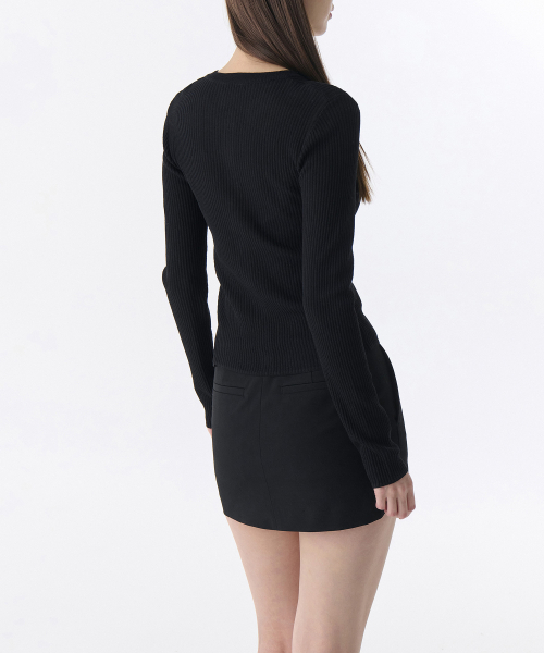 MUSINSA STANDARD WOMAN（ムシンサスタンダードウーマン）の「ウィメンズリブスリムラウンドネックカーディガン[ブラック]（カーディガン/ボレロ・レディース・その他・LARGE/MEDIUM/SMALL/X-SMALL）」の2枚目の写真