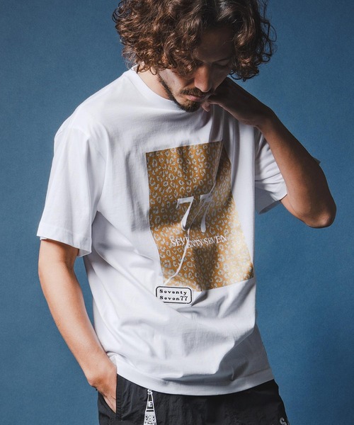 seventy seven(セブンティセブン)の「mt10173-middle onz S-S fine t-shirt (77leopard) Tシャツ(7726S180)(Tシャツ/カットソー・メンズ・ホワイト×イエロー/ブラック/ホワイト×ゴールド・XL/L/M/S)」の3枚目の写真