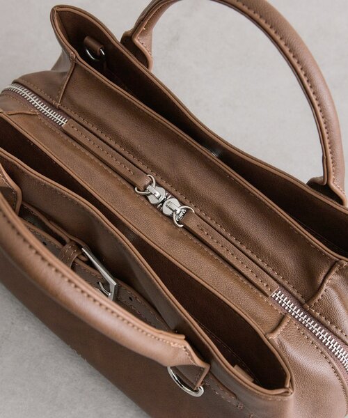 mystic（ミスティック）の「loti ベルト付きボストンバッグ（ボストンバッグ・レディース・ブラウン/ブラック・ONE SIZE）」の16枚目の写真