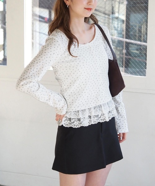 tiptop(ティップトップ)の「カットカーディガン×裾レースキャミSET(Tシャツ/カットソー・レディース・ホワイト系その他/オフホワイト/ブラック系その他/サックスブルー・FREE)」の6枚目の写真
