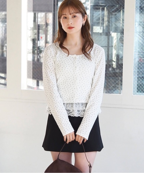 tiptop(ティップトップ)の「カットカーディガン×裾レースキャミSET(Tシャツ/カットソー・レディース・ホワイト系その他/オフホワイト/ブラック系その他/サックスブルー・FREE)」の7枚目の写真