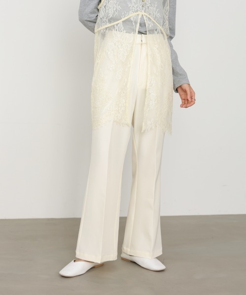 Bab(バブ)の「【選べるサイズ展開】ストレッチツイルセミフレアスラックスパンツ(スラックス・レディース・アイボリー/チャコールグレー/ブラック・L/M)」の2枚目の写真