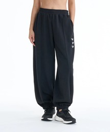 ROXY（ロキシー）の「ROXY ウィメンズ FITNESS TRIPLE HEARTS PANTS ロングパンツ 【2026年春夏モデル】/ロキシーUVカット接触冷感センタープリーツスウェットパンツ（スウェットパンツ）」