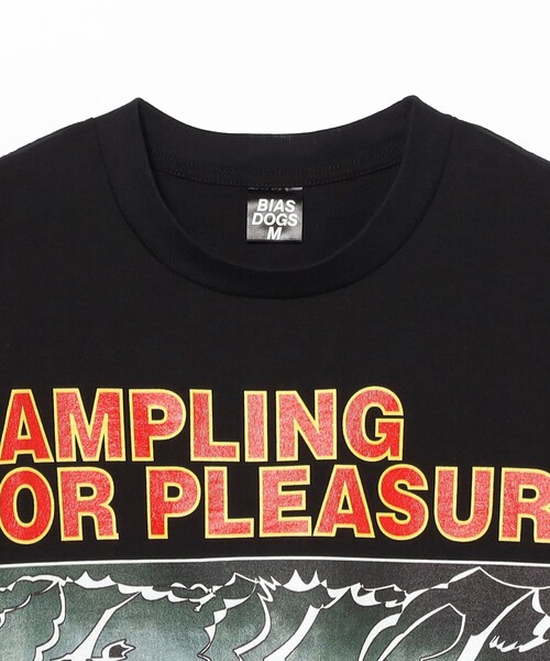 BIAS DOGS（バイアスドッグス）の「BIAS DOGS / SAMPLING FOR PLEASURE TEE（Tシャツ/カットソー・メンズ・ブラック・XL/L/M）」の3枚目の写真