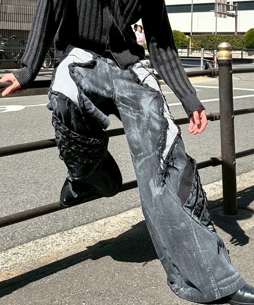 Never mind the XU（ネバーマインドザエックスユー）の「【Never mind the XU】Patchwork Wide Leg pants / 【ネバーマインド ザ エックスユー】パッチワークワイドパンツ（デニムパンツ・メンズ・ブラック・L）」の7枚目の写真