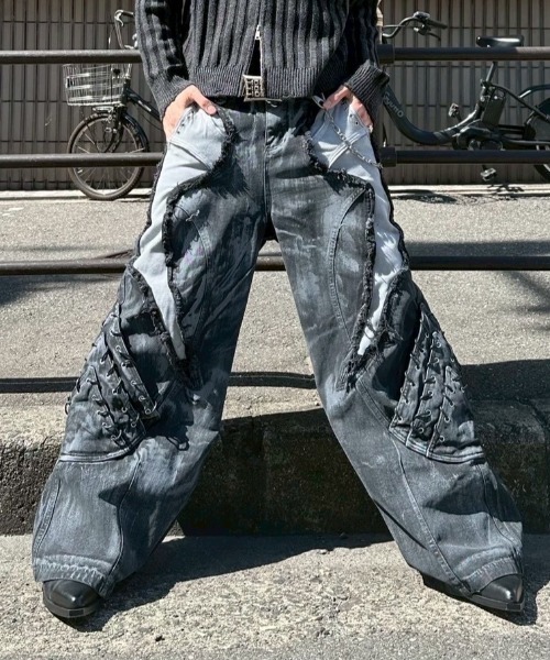 Never mind the XU（ネバーマインドザエックスユー）の「【Never mind the XU】Patchwork Wide Leg pants / 【ネバーマインド ザ エックスユー】パッチワークワイドパンツ（デニムパンツ・メンズ・ブラック・L）」の9枚目の写真