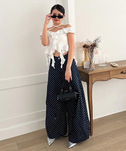 SPIRALGIRL(スパイラルガール)の「ドット柄バレルレッグパンツ(デニムパンツ・レディース・ドット/ブルー・SMALL/MEDIUM)」の7枚目の写真