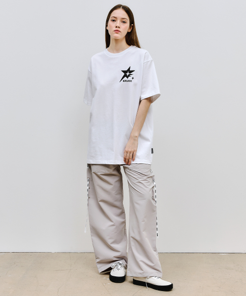 KRUXH(クルクス)の「スローガンスタ セミオーバーフィット 半袖Tシャツ ホワイト(Tシャツ/カットソー・レディース・その他・1/2/3)」の11枚目の写真