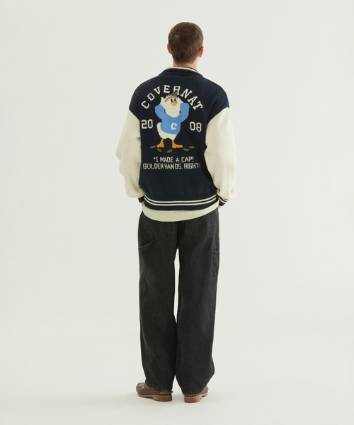 COVERNAT（カバーナット）の「[SOOBIN着用] DUCK GRAPHIC KNIT VARSITY JACKET（その他アウター・メンズ・ネイビー・SMALL/MEDIUM/LARGE/X-LARGE）」の4枚目の写真