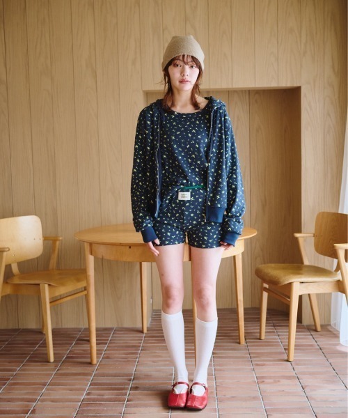 common gull products.（コモンガルプロダクツ）の「小さなお花畑のワッフルショートパンツ（その他パンツ・レディース・ネイビー/ライトブルー/ホワイト系/イエロー系・SMALL/MEDIUM/LARGE）」の12枚目の写真