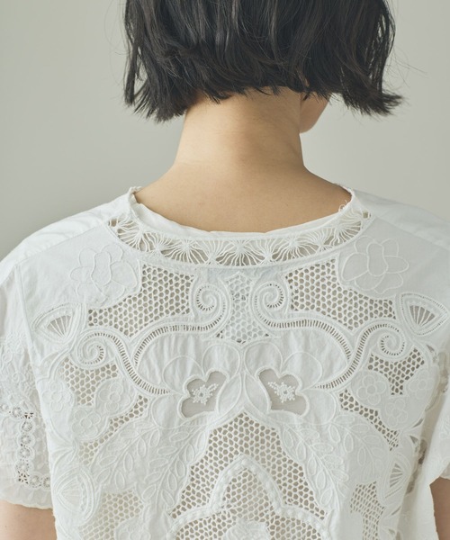 Curensology（カレンソロジー）の「Curensology(カレンソロジー)/ニューエンブロイダリーブラウス（シャツ/ブラウス・レディース・ホワイト・FREE）」の11枚目の写真