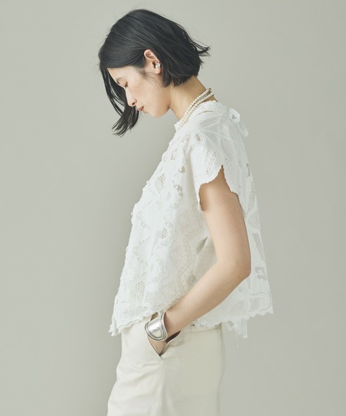 Curensology（カレンソロジー）の「Curensology(カレンソロジー)/ニューエンブロイダリーブラウス（シャツ/ブラウス・レディース・ホワイト・FREE）」の3枚目の写真