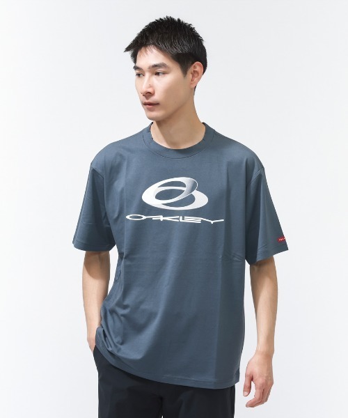 OAKLEY(オークリー)の「オークリー NEW RETRO TEE STRETCH 3.0(Tシャツ/カットソー・メンズ・ブルーグレー/ブラック/サンドグレー・M/L/LL/3L)」の3枚目の写真