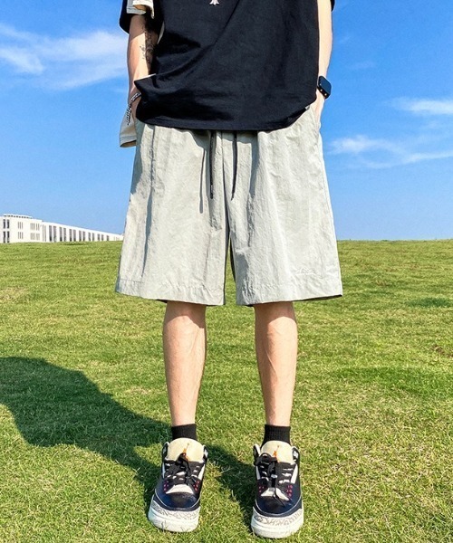 link lot(リンクロット)の「ワンポイントデザインナイロンハーフパンツ(その他パンツ・メンズ・パープル/ベージュ/ブラック/グレー・M/L)」の3枚目の写真