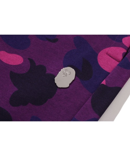 A BATHING APE(アベイシングエイプ)の「COLOR CAMO METAL APE HEAD RELAXED FIT SWEAT SHORTS(その他パンツ・メンズ・ブラック/ネイビー/パープル/グリーン・MEDIUM/XX-LARGE/X-LARGE/SMALL/LARGE)」の12枚目の写真