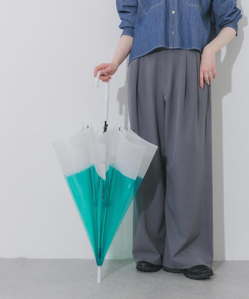 SMELLY(スメリー)の「クリアバイカラービニール傘(長傘・レディース・ブルー/グレー/イエロー/グリーン/ピンク・FREE)」の7枚目の写真