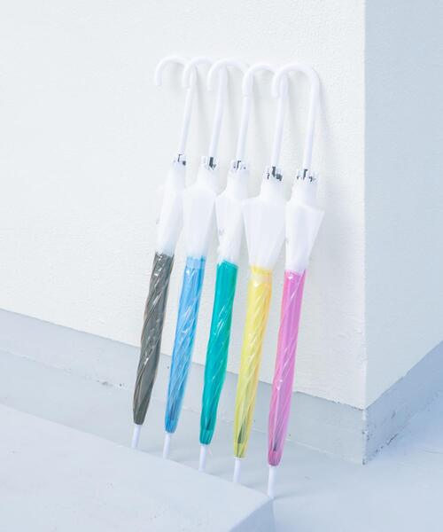 SMELLY(スメリー)の「クリアバイカラービニール傘(長傘・レディース・ブルー/グレー/イエロー/グリーン/ピンク・FREE)」の22枚目の写真