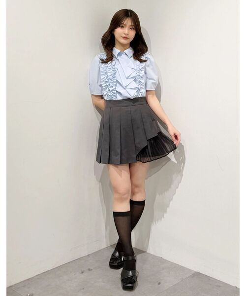 MERCURYDUO（マーキュリーデュオ）の「ギャザーフリルシャツ（シャツ/ブラウス・レディース・ライトブルー/オフホワイト・FREE）」の11枚目の写真