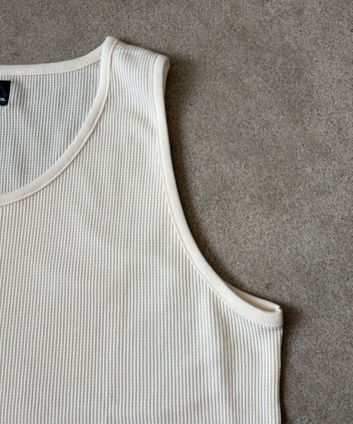 link lot(リンクロット)の「【2点セット】半袖レースポロシャツ×ワッフルタンクトップ(ポロシャツ・メンズ・アイボリー/ブラック/ブラウン・L/M)」の7枚目の写真