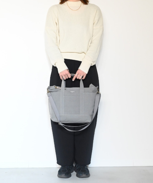 CLEDRAN(クレドラン)の「【軽量 】CL3977 TOIL 2WAY WIDE SHOULDER(ショルダーバッグ・レディース・ベージュ/グレー・FREE)」の13枚目の写真