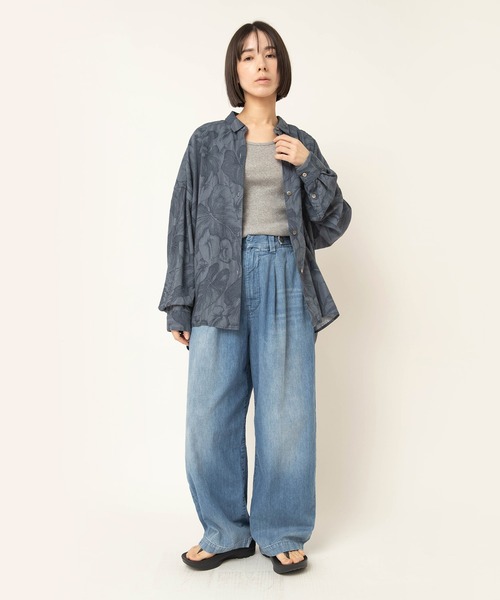 RNA-N（アールエヌエーエヌ）の「R4451 ライトデニムワイドスラックス（デニムパンツ・レディース・ライトインディゴブルー・SMALL/MEDIUM）」の11枚目の写真