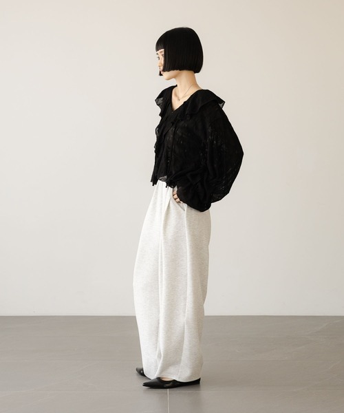 LOWRYS FARM（ローリーズファーム）の「フラワーレースフリルブラウス 666437（シャツ/ブラウス・レディース・ホワイト/ブラック/イエロー・FREE）」の11枚目の写真