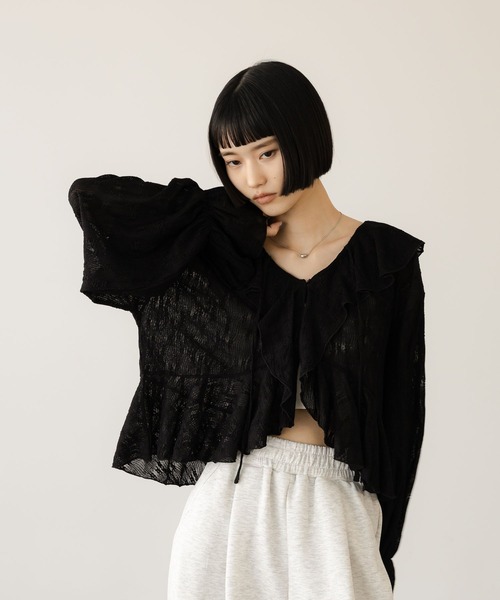 LOWRYS FARM（ローリーズファーム）の「フラワーレースフリルブラウス 666437（シャツ/ブラウス・レディース・ホワイト/ブラック/イエロー・FREE）」の14枚目の写真