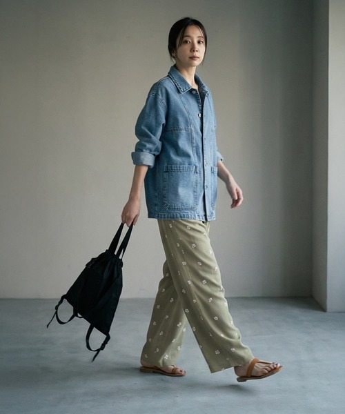 STYLE DELI（スタイルデリ）の「【BLK001】花柄刺繍ツイルタックパンツ（その他パンツ・レディース・グリーン/グレー/ブラック・FREE）」の8枚目の写真