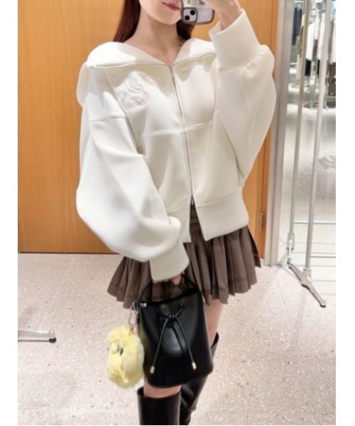 SNIDEL（スナイデル）の「【ベストセラー】ボリュームパーカー（パーカー・レディース・アイボリー/ダークグレー/ピンク・F）」の13枚目の写真