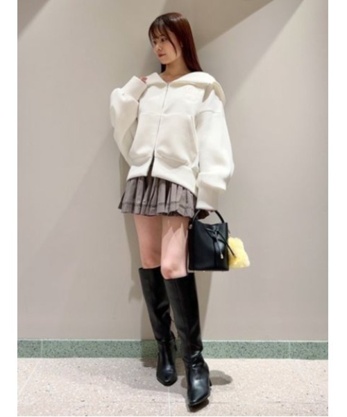 SNIDEL（スナイデル）の「【ベストセラー】ボリュームパーカー（パーカー・レディース・アイボリー/ダークグレー/ピンク・F）」の17枚目の写真