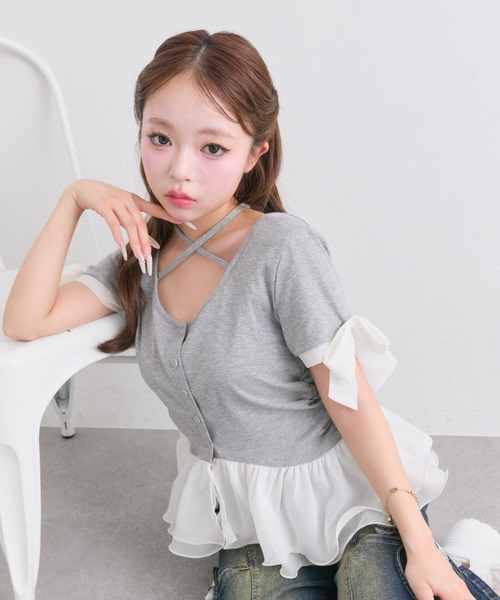OLIVE des OLIVE(オリーブデオリーブ)の「ペプラムトップス(Tシャツ/カットソー・レディース・オフホワイト/トップグレー/ブラック・FREE)」の3枚目の写真