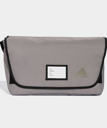 adidas（アディダス）の「トーキョー メッセンジャーバッグ / アディダスオリジナルス adidas Originals（メッセンジャーバッグ）」